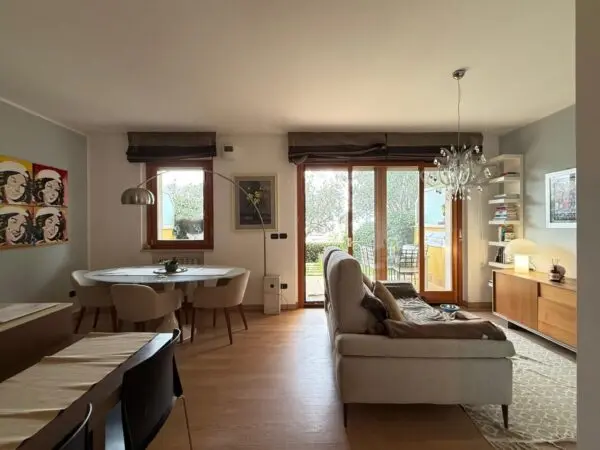 Casa Indipendente 14, Pescara