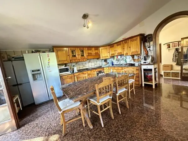 Villa via Pianaccia, Fosdinovo