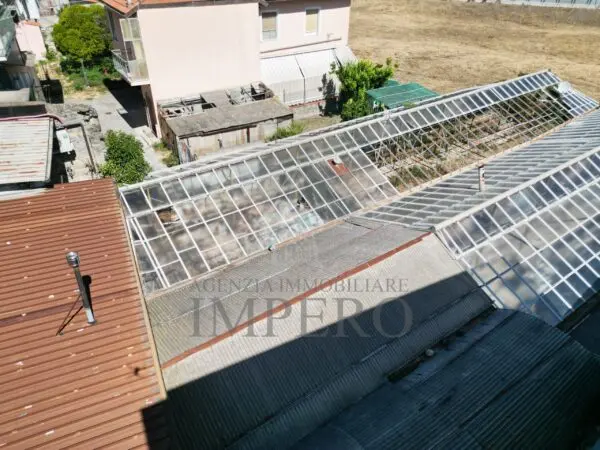 Magazzino strada Statale 1, Camporosso