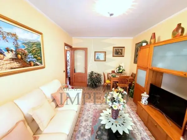 Quadrilocale via Bandette 26, Ventimiglia
