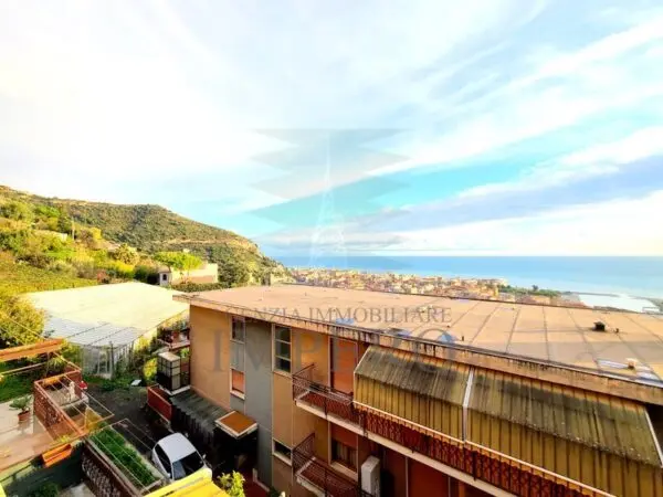 Quadrilocale via Bandette 26, Ventimiglia