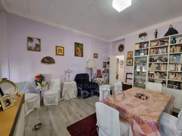 Appartamento via Camillo Benso Conte Di Cavour 8, Ventimiglia