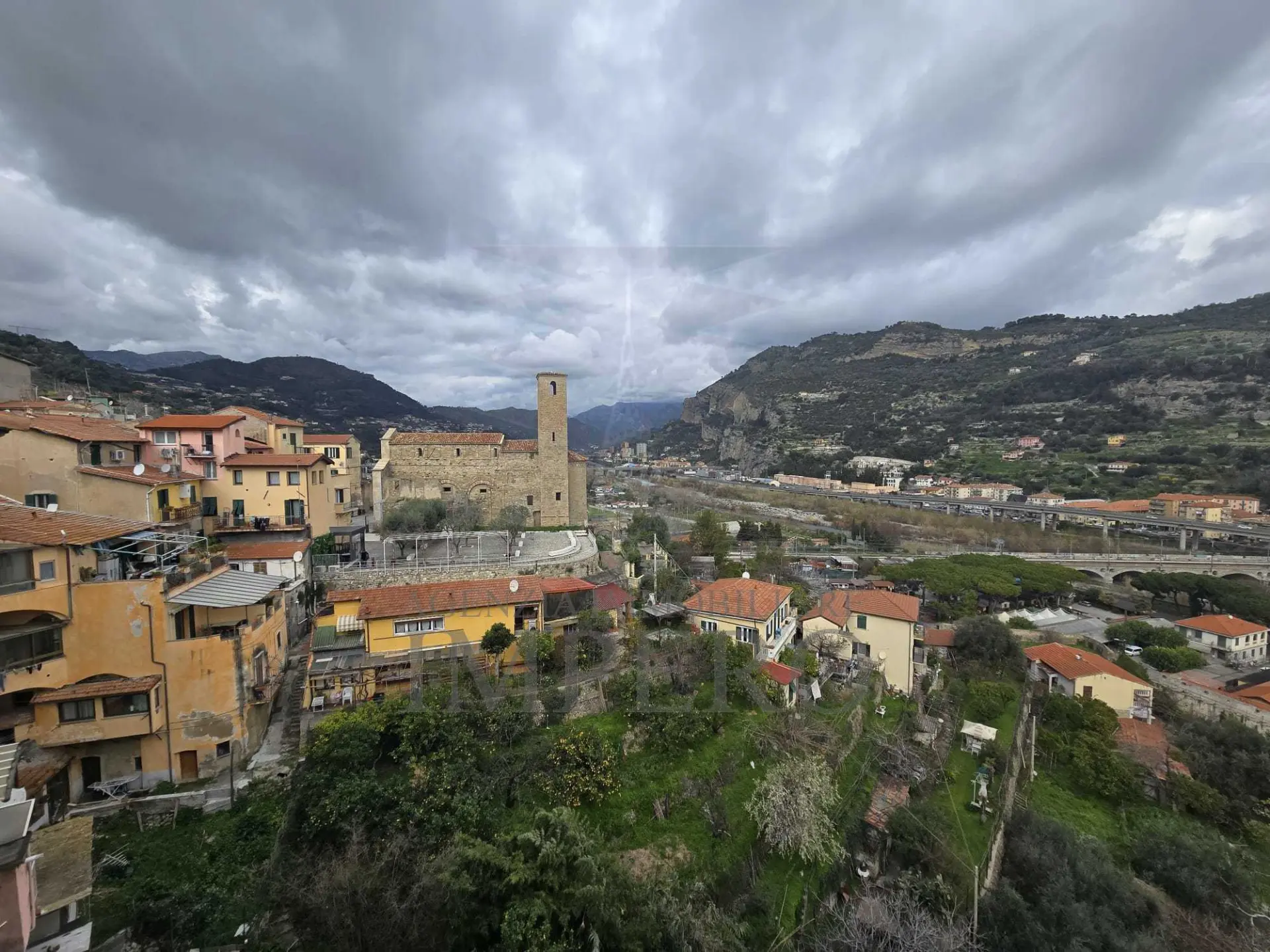 Immagine per Trilocale in vendita a Ventimiglia via Piemonte 16