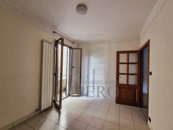 Trilocale via Aprosio 3, Ventimiglia