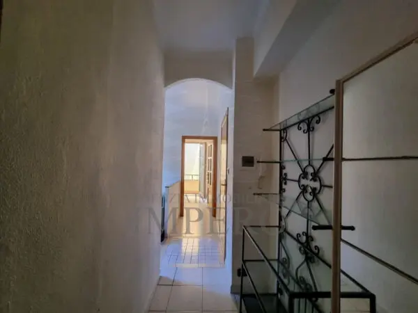 Trilocale via Aprosio 3, Ventimiglia