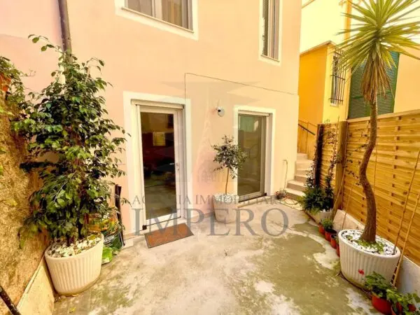 Villa Trifamiliare via Sottoconvento 18e, Ventimiglia
