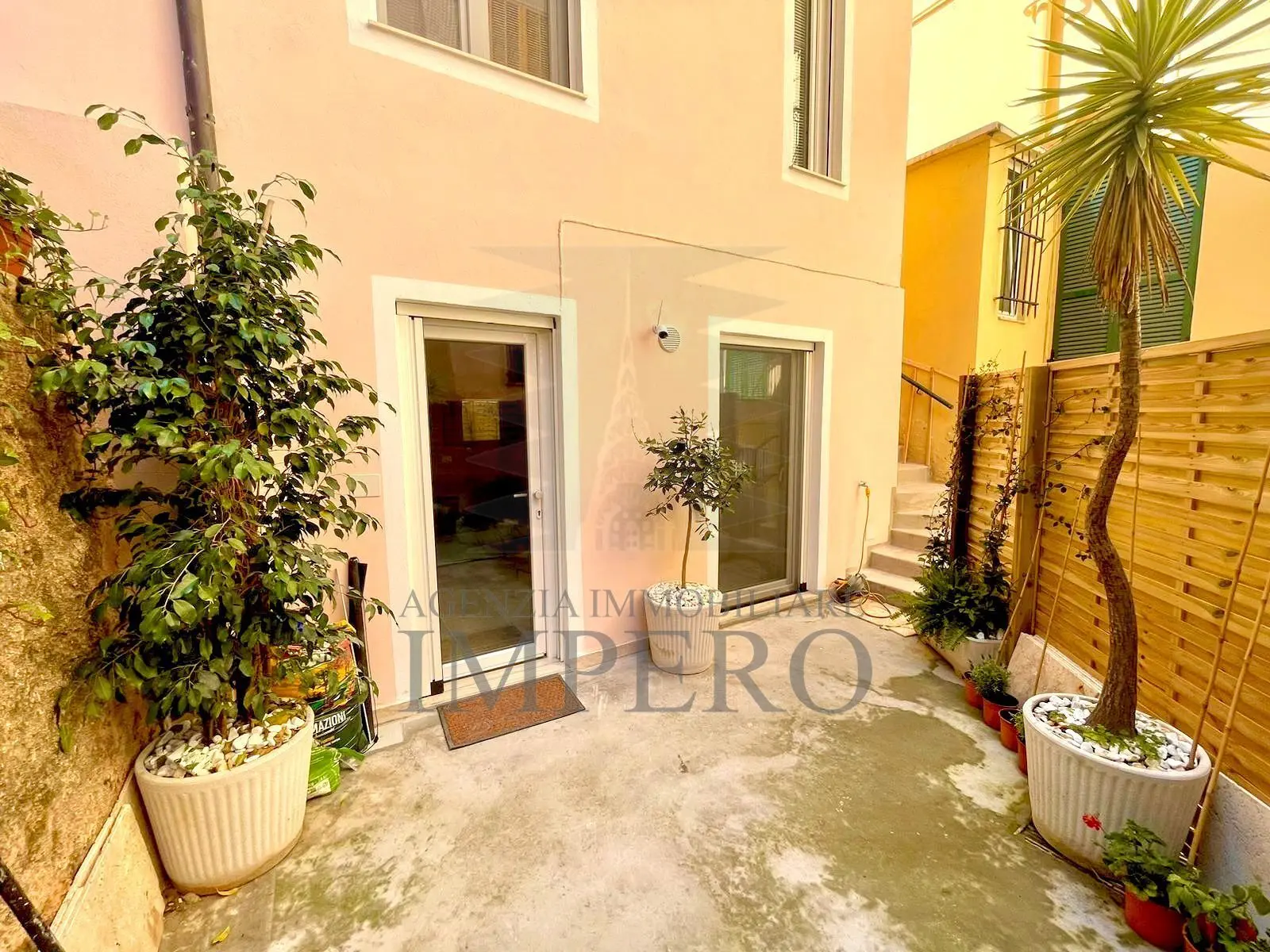 Immagine per Villa trifamiliare in vendita a Ventimiglia via Sottoconvento 18E
