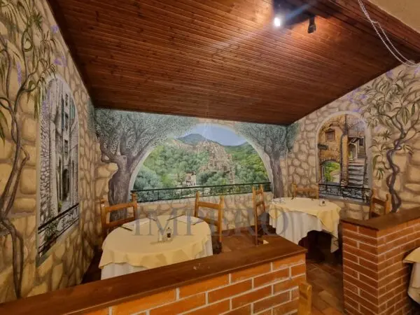 Albergo strada San Pietro 1, Apricale