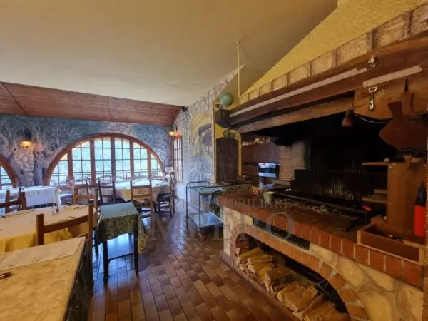 Albergo strada San Pietro 1, Apricale