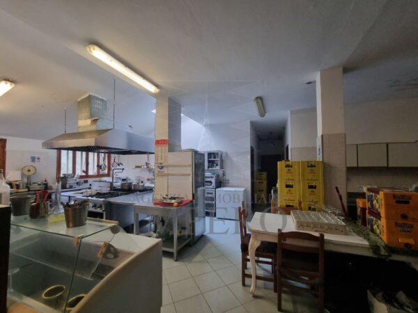 Albergo strada San Pietro 1, Apricale