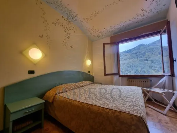 Albergo strada San Pietro 1, Apricale