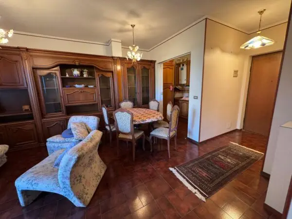 Bilocale 277, Sanremo