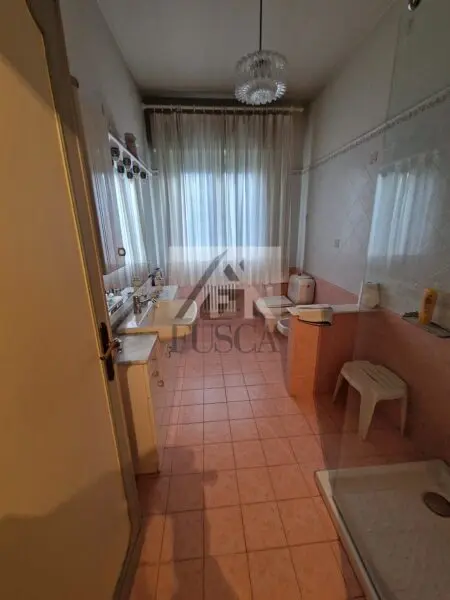 Villa viale Lazzaro Papi, Sant'Anna, Lucca