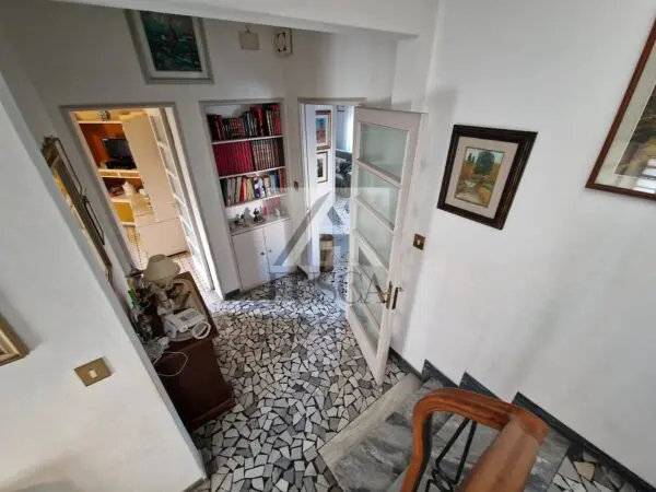 Villa Bifamiliare viale Lazzaro Papi, Sant'Anna, Lucca
