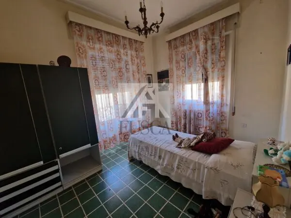 Villa Bifamiliare viale Lazzaro Papi, Sant'Anna, Lucca