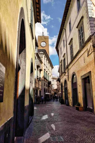 Commerciale via Borgo Giannotti, Borgo Giannotti, Lucca