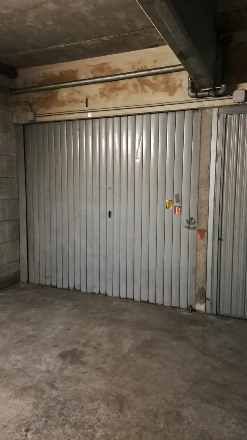Immagine per Box in vendita a Torino via Buriasco