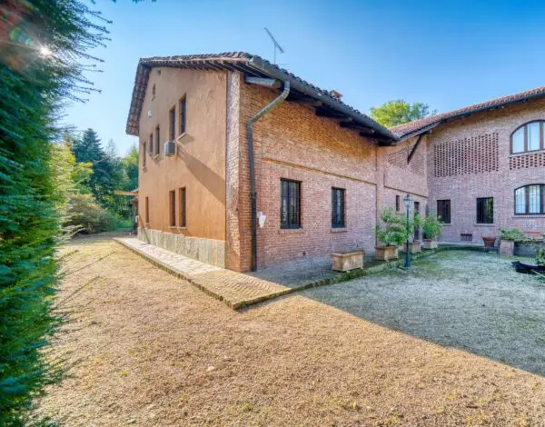 Villa via Villa Lovera 11, Pino Torinese