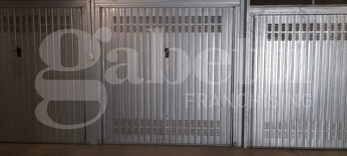 Immagine per Box - Posto auto in vendita a Collegno via Podgora