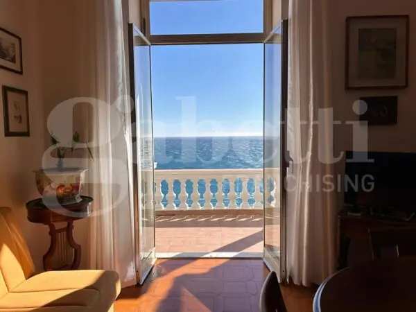 Villa via Dei Colli 49, Bordighera