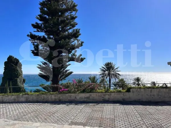 Villa via Dei Colli 49, Bordighera