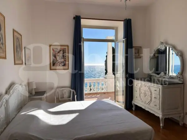 Villa via Dei Colli 49, Bordighera
