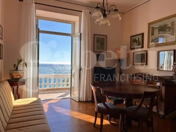 Villa via Dei Colli 49, Bordighera