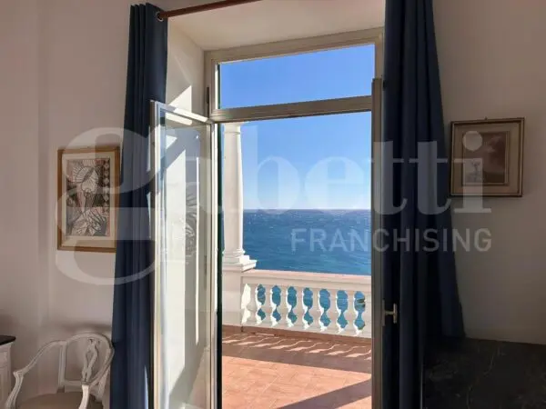 Villa via Dei Colli 49, Bordighera