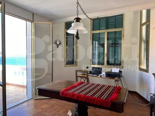 Villa via Dei Colli 49, Bordighera