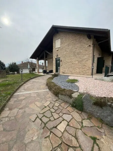 Villa via Pianezza, Givoletto
