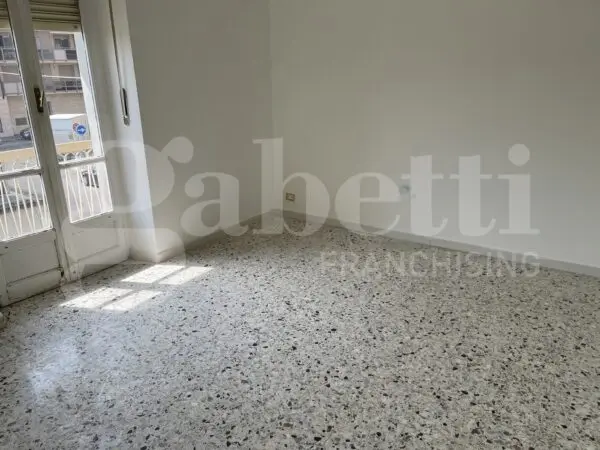 Appartamento via Adamello 95, Torino