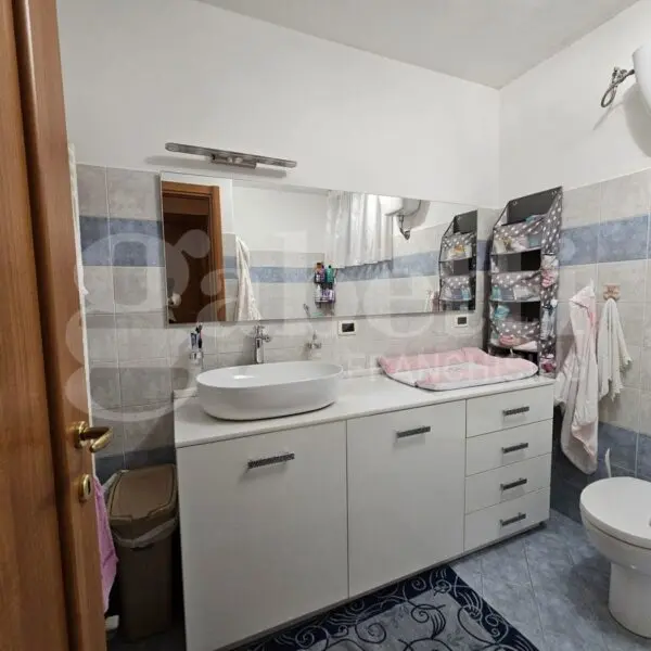 Villa via Santa Barbara 18, Scalea