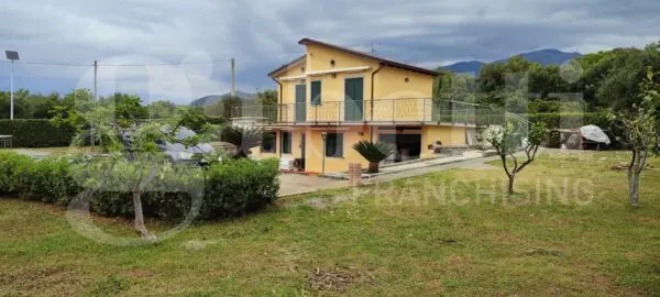 Villa via Santa Barbara 18, Scalea