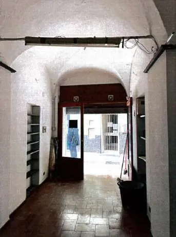 Garage via Beata Chiara, Genova