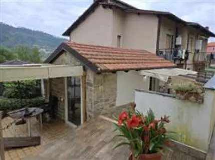 Villa via Xxv Aprile 44, Quiliano