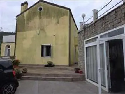 Villa via Xxv Aprile 44, Quiliano