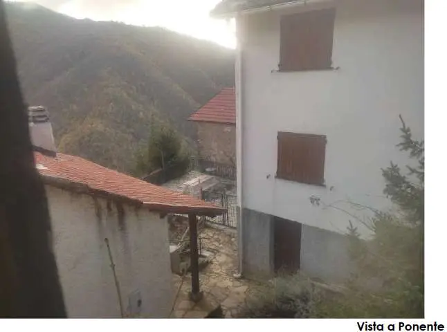 Immagine per Casa indipendente in asta a Valbrevenna via Località Chiappa 4