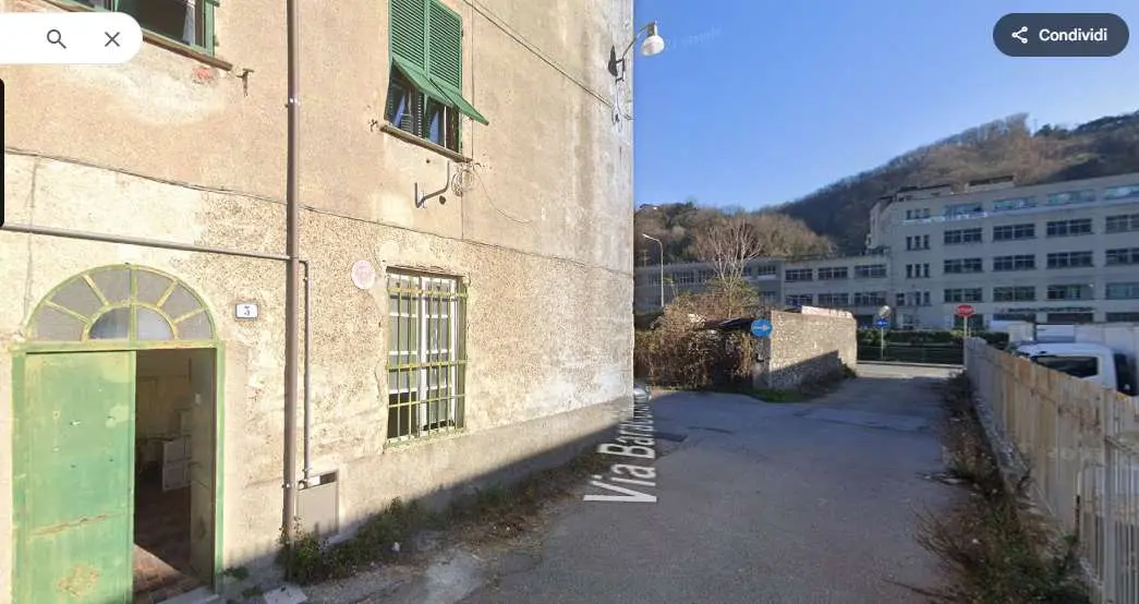 Immagine per Appartamento in asta a Genova via Baracchino 3