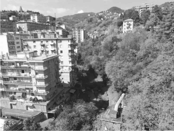Immagine per Appartamento in asta a Genova via Negroponte 105