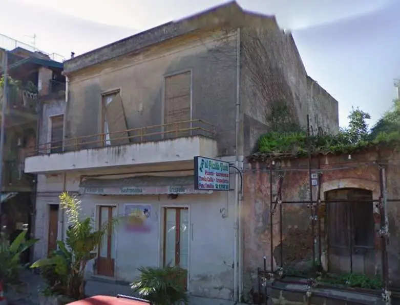 Immagine per Appartamento in asta a Aci Catena via Croce 17