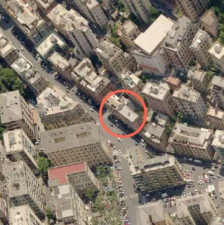 Magazzino via Fereggiano L 1, Genova