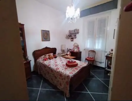 Appartamento via Petronio, Sestri Levante