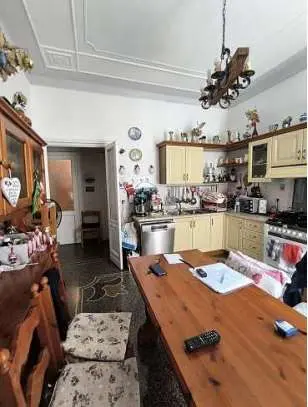 Appartamento via Cantore, Genova