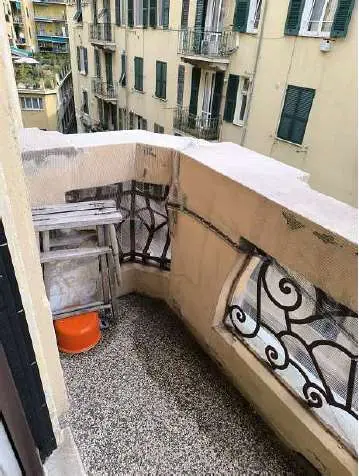 Appartamento via Cantore, Genova