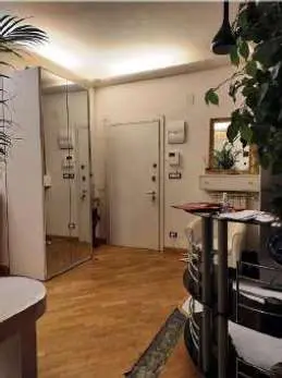 Appartamento via San Felice, Genova