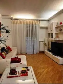 Appartamento via San Felice, Genova