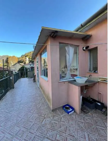 Appartamento via San Carlo Di Cese, Genova