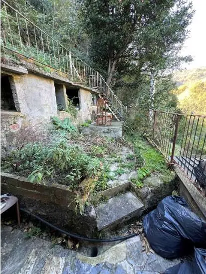 Appartamento via San Carlo Di Cese, Genova