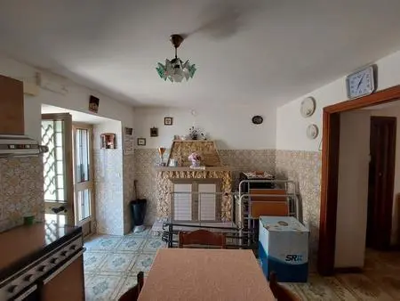 Porzione Di Casa Civitaluparella