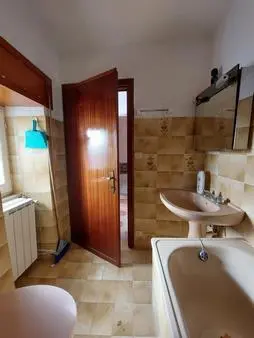 Porzione Di Casa Civitaluparella